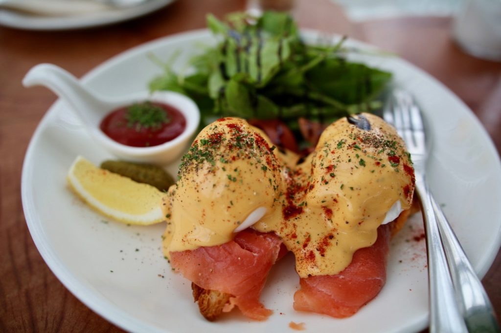 Eggs Benedict