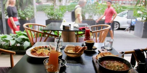 Indulge Asoke Brunch Spot